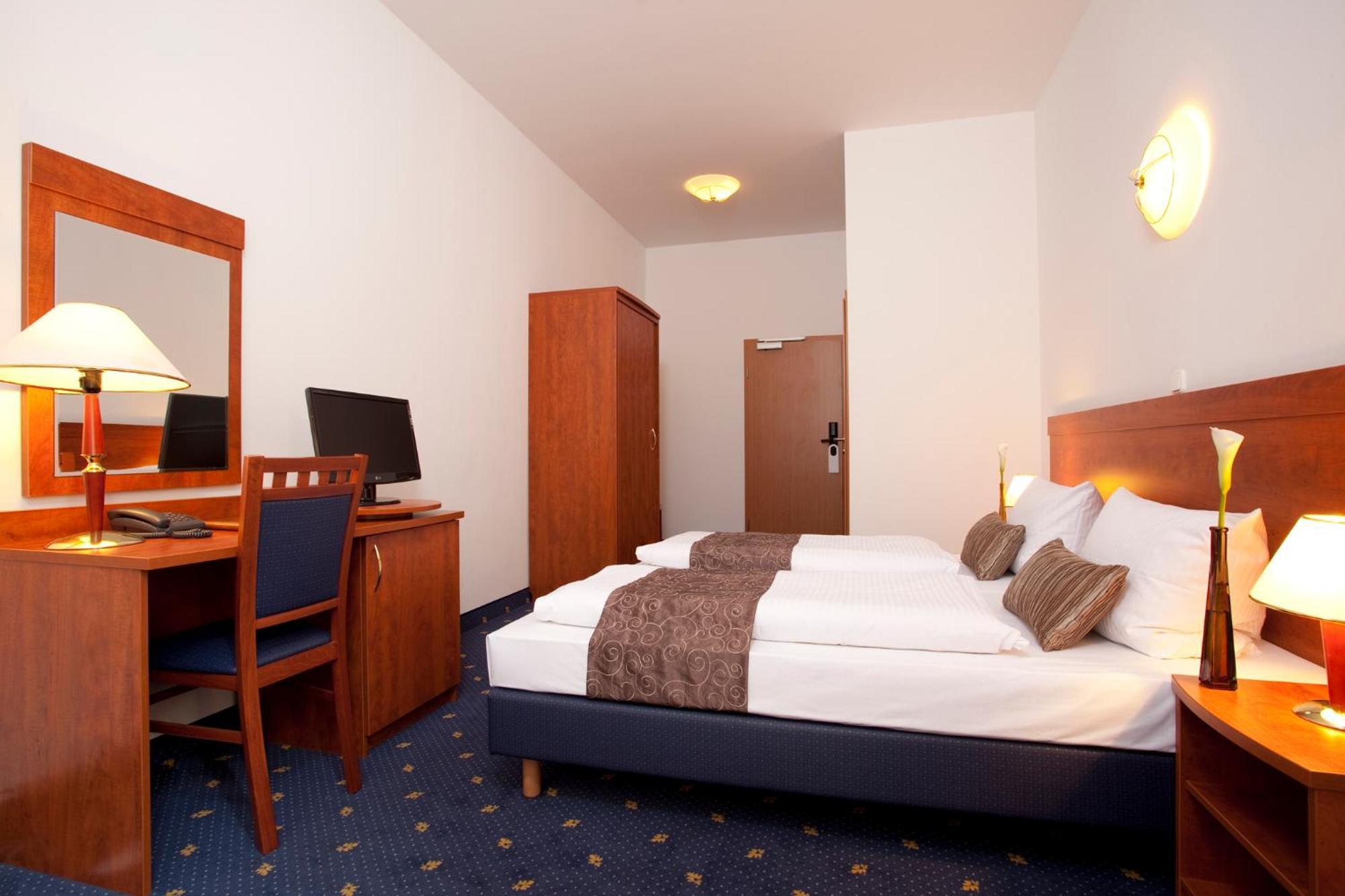Hotel Atrium Charlottenburg — Fotos 2