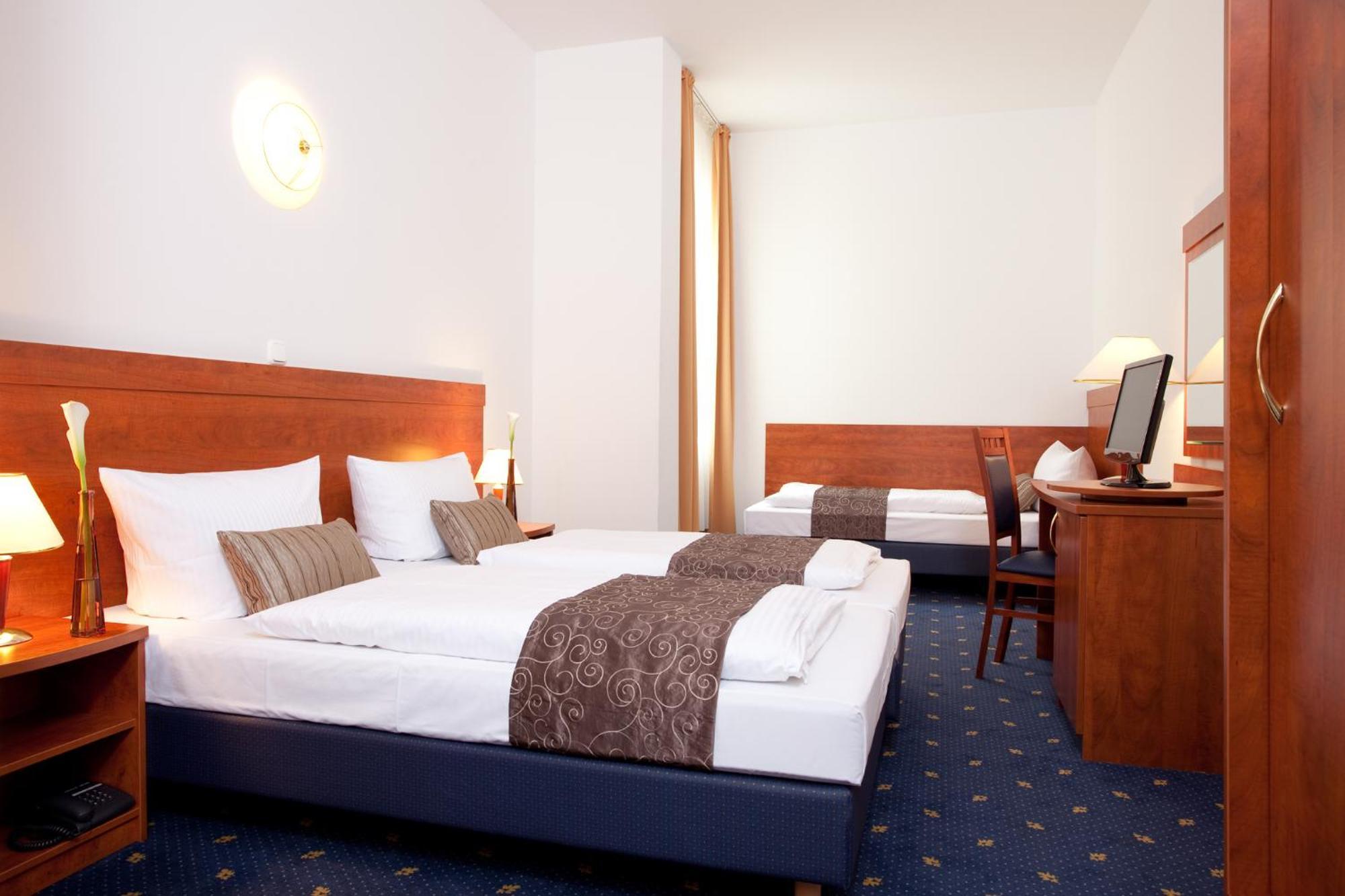 Hotel Atrium Charlottenburg — Fotos 1